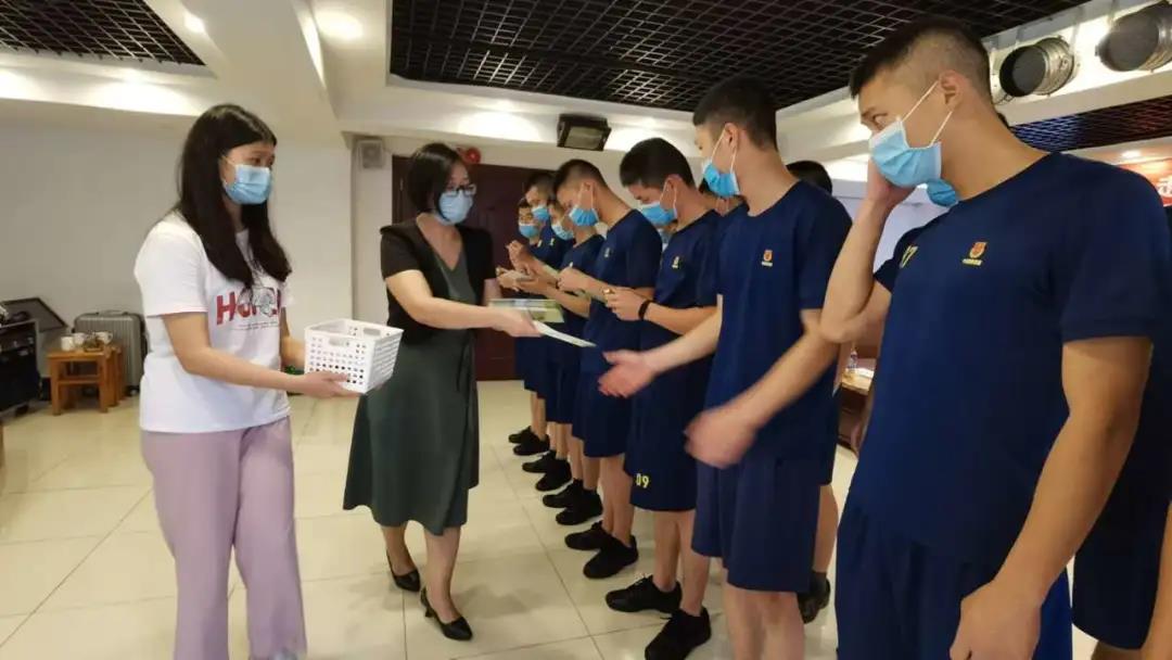 緩解壓力，了解自己 | 文明路消防救援站、流花消防救援站畫出“心”陽光