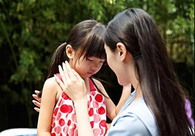 合理嗎？！家庭教育生病孩子吃藥